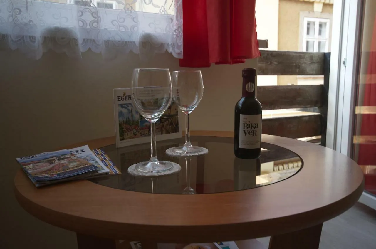 Four Seasons Apartman Apartment Eger Hungary